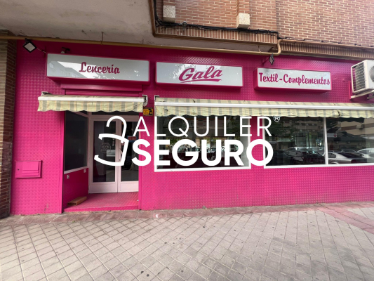 Local en Calle De Huesca, MADRID