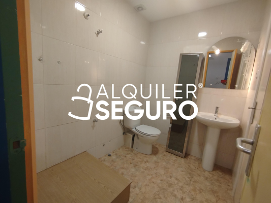 Local en Calle Casals, BARCELONA
