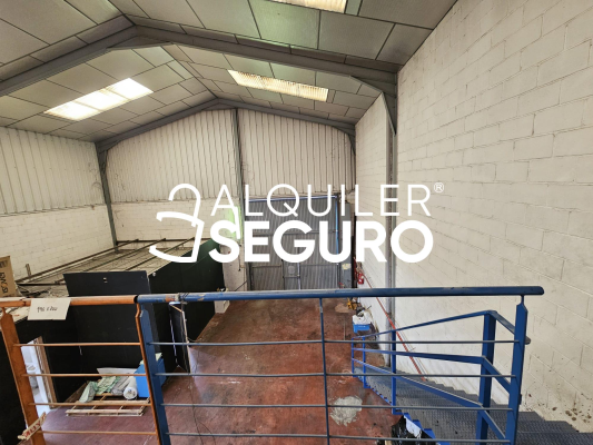 Local en Calle Vereda de las Yeguas, MADRID