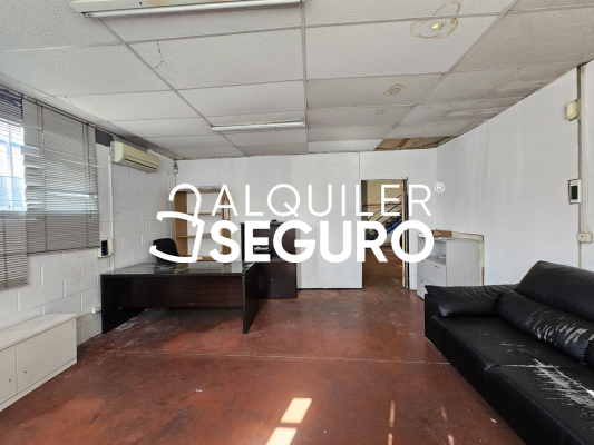 Local en Calle Vereda de las Yeguas, MADRID