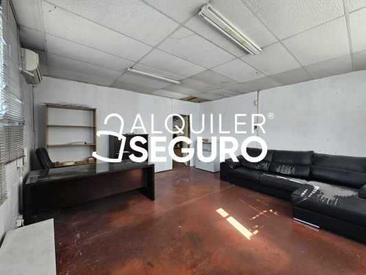 Local en Calle Vereda de las Yeguas, MADRID