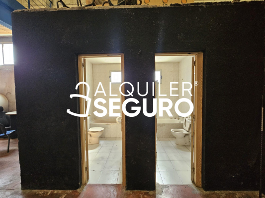 Local en Calle Vereda de las Yeguas, MADRID
