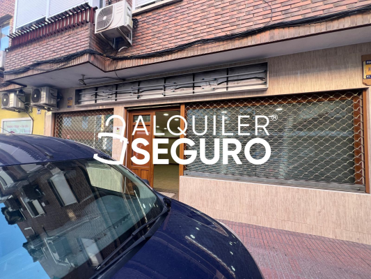 Local en Calle Ciempozuelos, MADRID