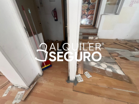 Local en Calle De San Raimundo, MADRID