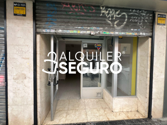 Local en Calle De Villacarlos, MADRID
