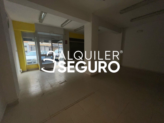 Local en Calle De Villacarlos, MADRID