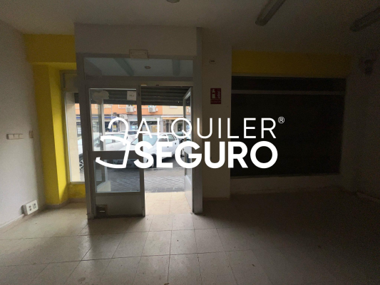 Local en Calle De Villacarlos, MADRID