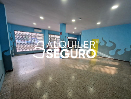 Local en Calle Logroño, MADRID