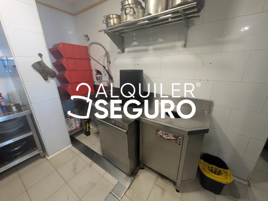 Local en Paseo de les Lletres, BARCELONA