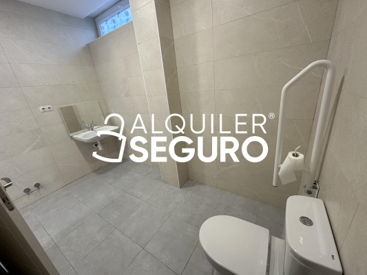 Local en Calle Pintor Velazquez, MADRID