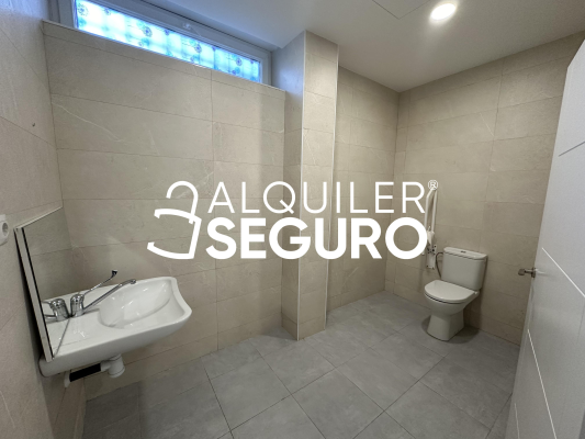 Local en Calle Pintor Velazquez, MADRID