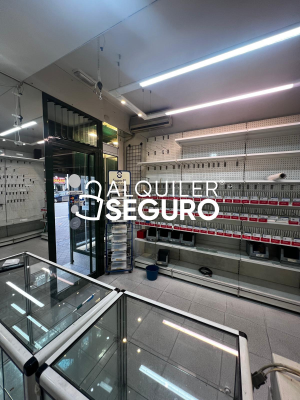 Local en Calle Clara del Rey, MADRID