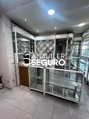 Local en Calle Clara del Rey, MADRID