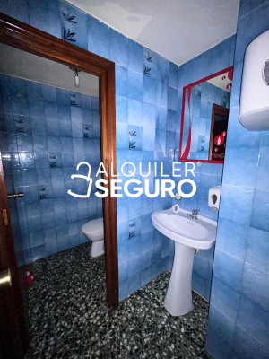 Local en Calle Sevilla, MADRID