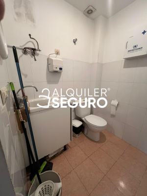 Local en Calle Emilio Ferrari, MADRID