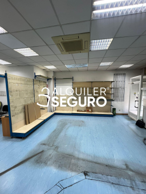 Local en Calle Emilio Ferrari, MADRID