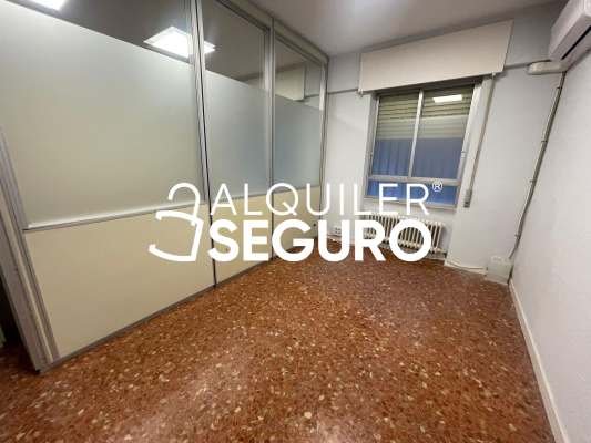 Oficina en Calle Ruiz Perelló, MADRID