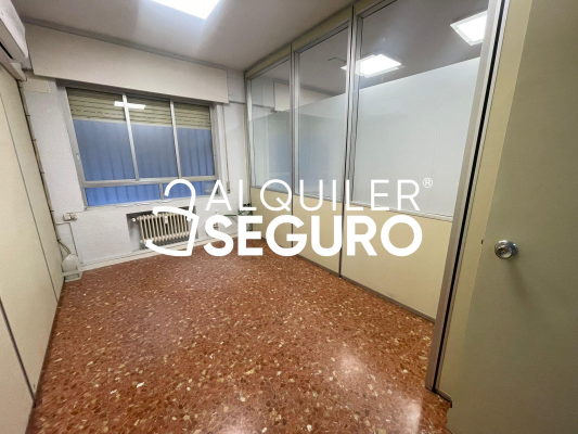 Oficina en Calle Ruiz Perelló, MADRID