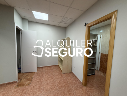 Local en Avenida De Belén, MADRID