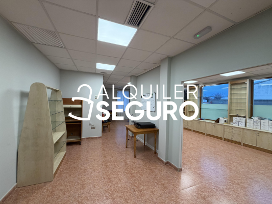 Local en Avenida De Belén, MADRID