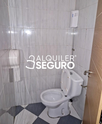 Local en Calle Antonio Gaudí, MADRID