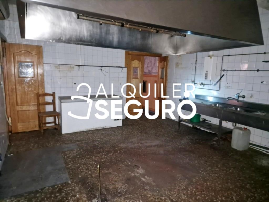 Local en Calle Antonio Gaudí, MADRID