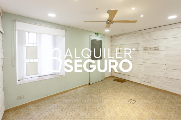 Local en Calle de San Lucas, MADRID