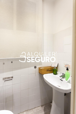 Local en Calle de San Lucas, MADRID