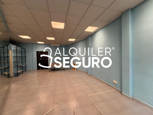 Local en Calle del Párroco Don Emilio Franco, MADRID