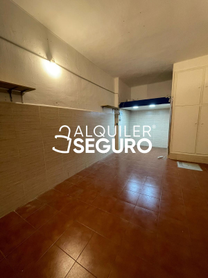 Local en Calle De Cartago, MADRID