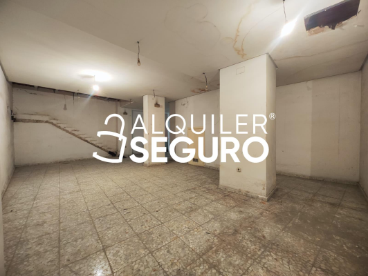 Local en Calle De Jesús y María, MADRID