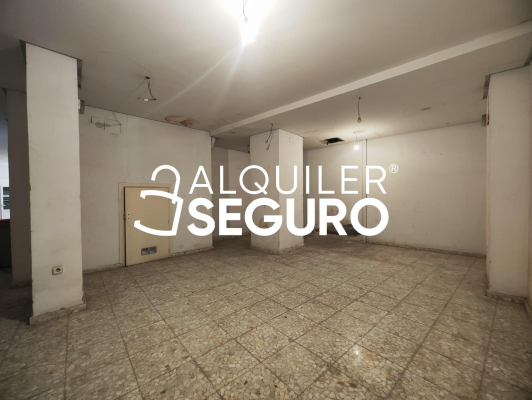 Local en Calle De Jesús y María, MADRID