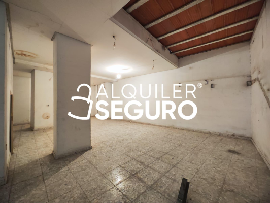 Local en Calle De Jesús y María, MADRID