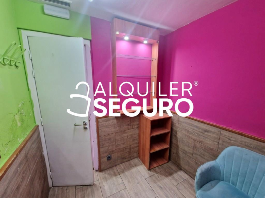 Local en Calle Ramon Lujan, MADRID