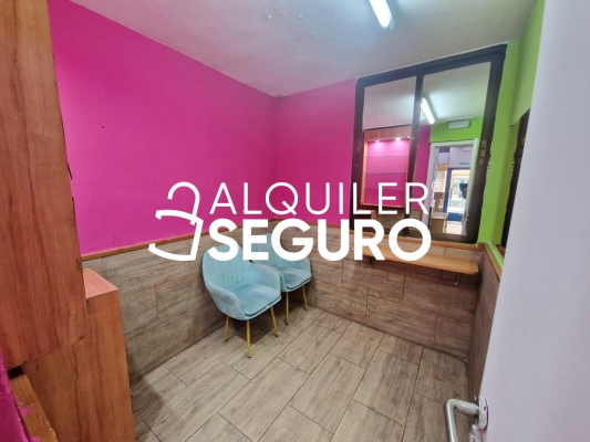 Local en Calle Ramon Lujan, MADRID