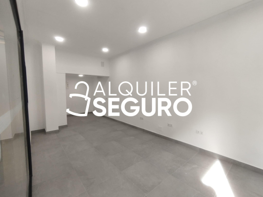 Local en Avenida de Mijas, MÁLAGA