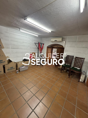 Local en Plaza De Santo Domingo, MADRID
