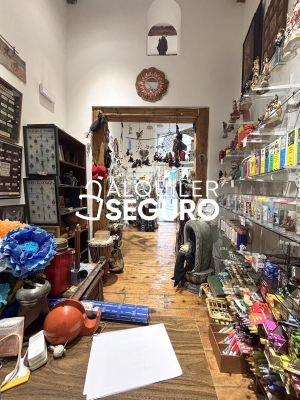 Local en Plaza De Santo Domingo, MADRID