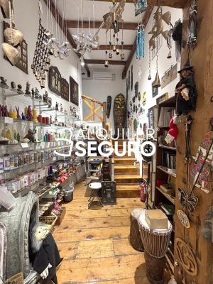 Local en Plaza De Santo Domingo, MADRID